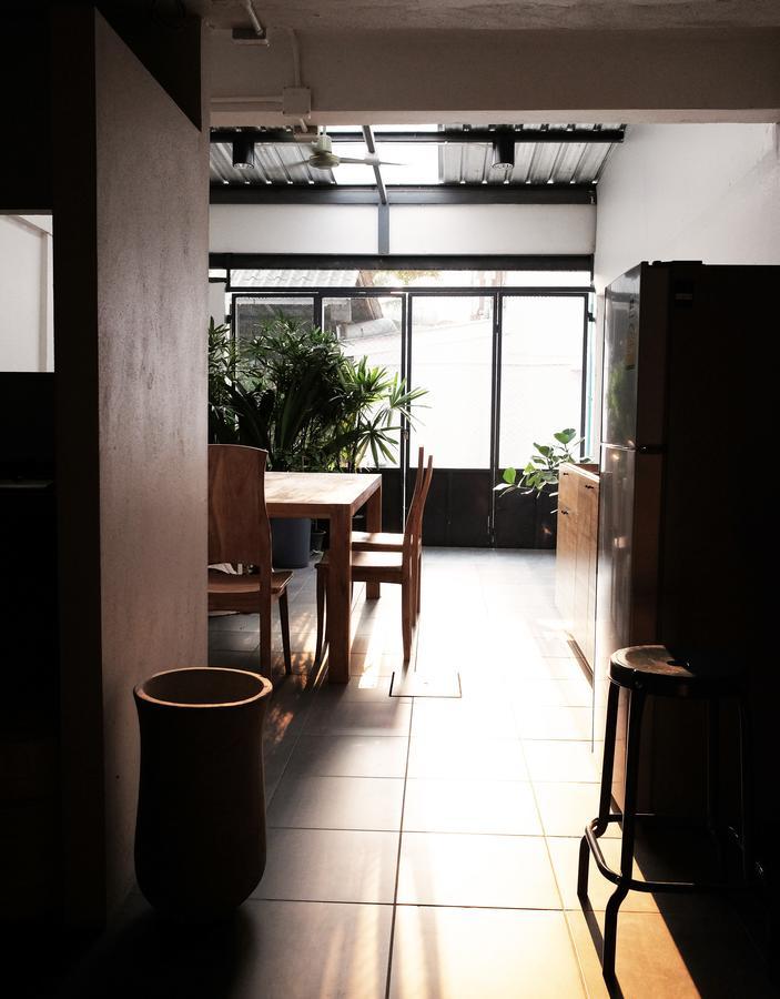 Phresh Hostel Bangkok Esterno foto