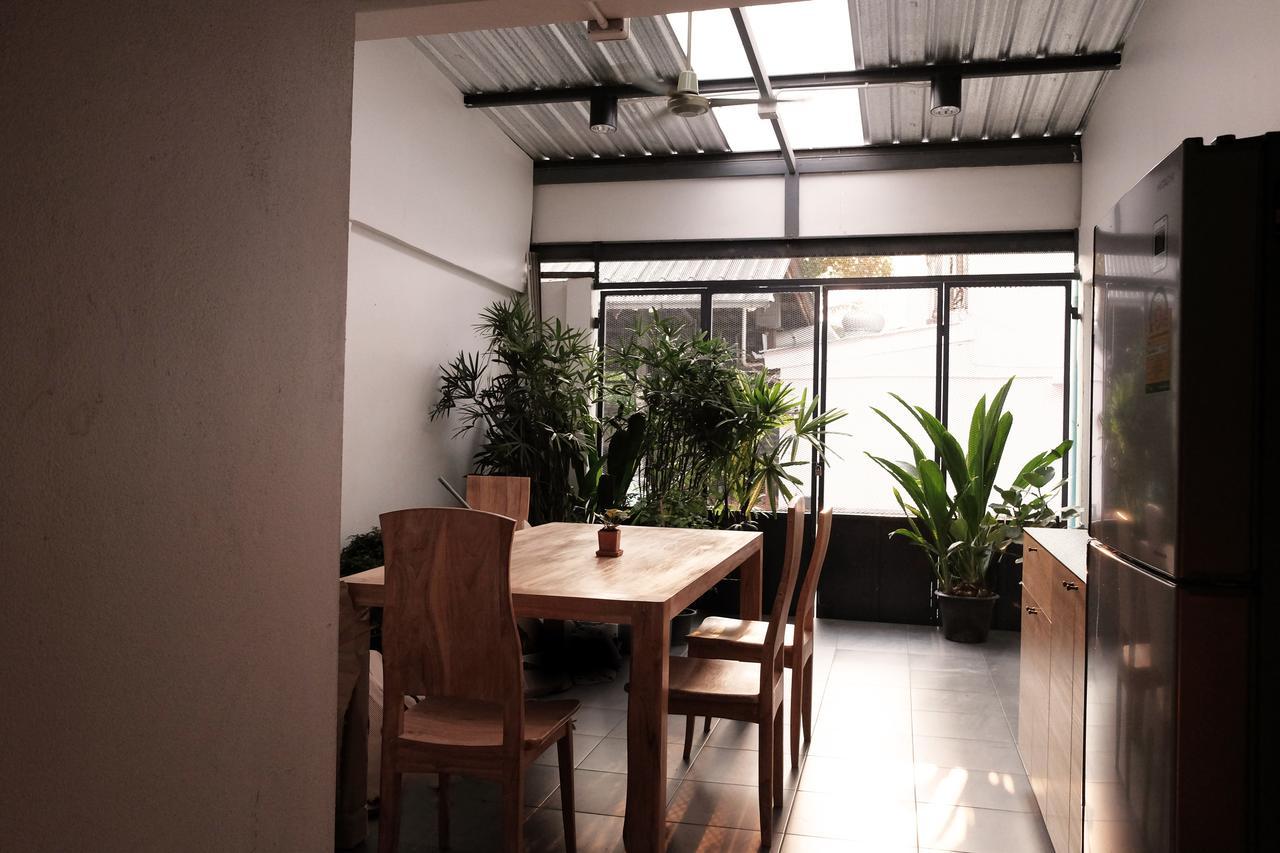 Phresh Hostel Bangkok Esterno foto