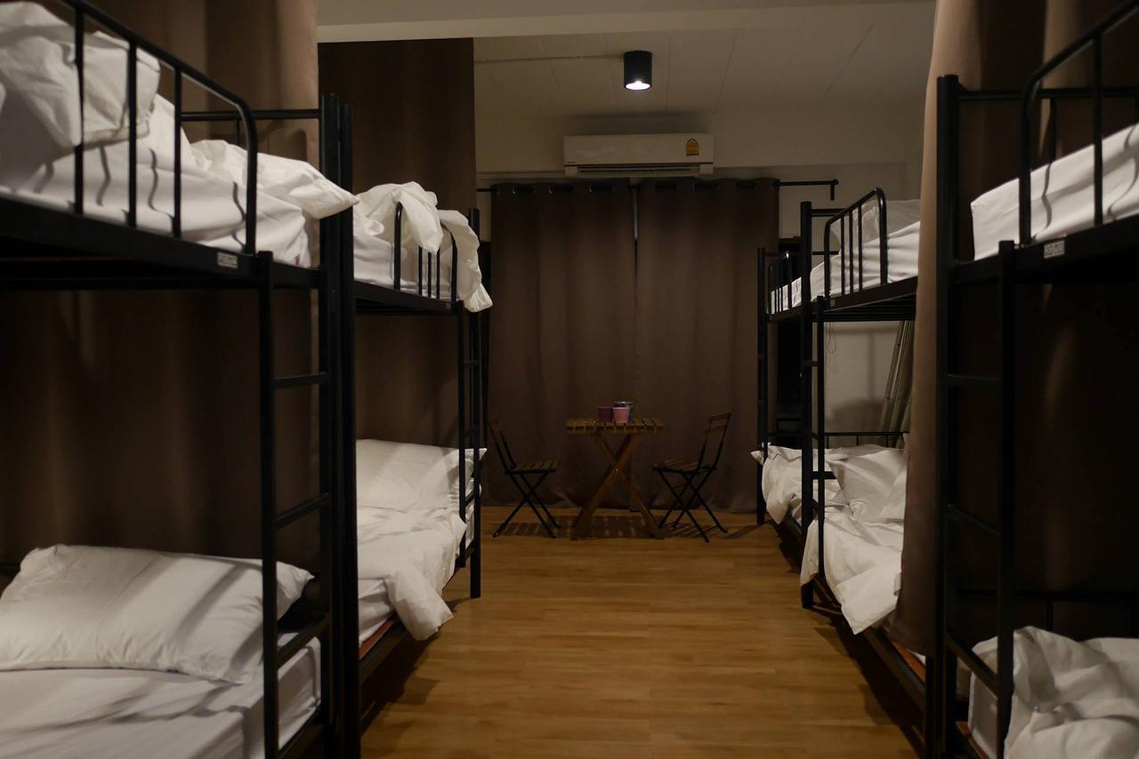 Phresh Hostel Bangkok Esterno foto